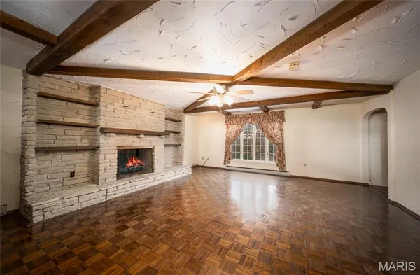 $457,900 | 1673 Hwy T, Freeburg, MO 65035