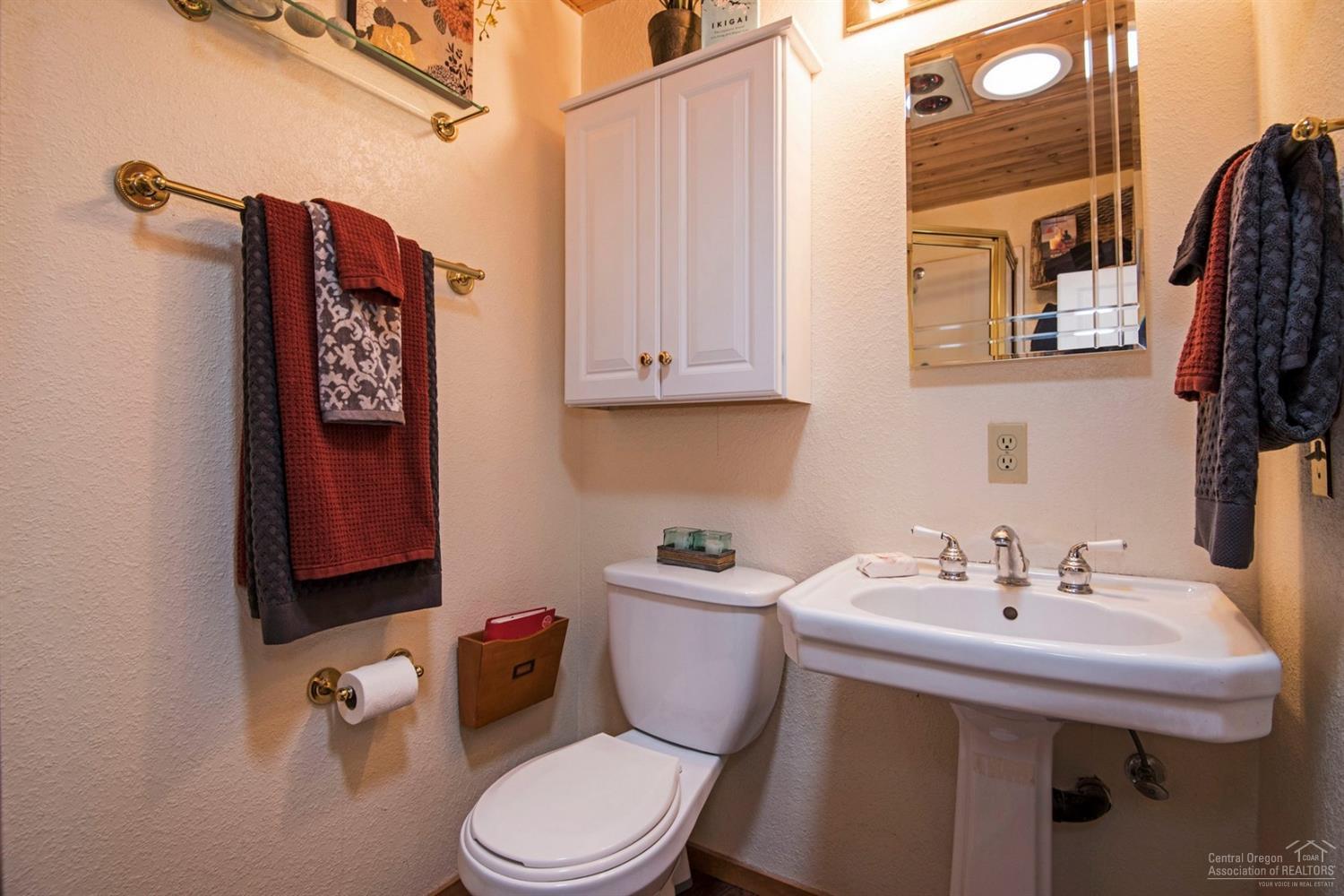 14468 Crossroads Loop Sisters, OR 97759 - Photo 19 of 25 Additional Photo