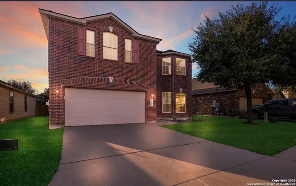 a front view of house with yard