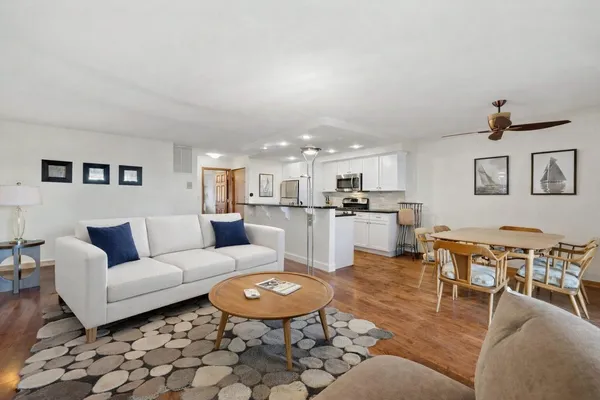 $1,200,000 | 1070 South Lake Shore Drive, Unit 81A, Lake Geneva, WI 53147