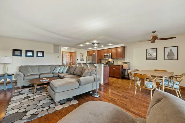 $1,200,000 | 1070 South Lake Shore Drive, Unit 81A, Lake Geneva, WI 53147