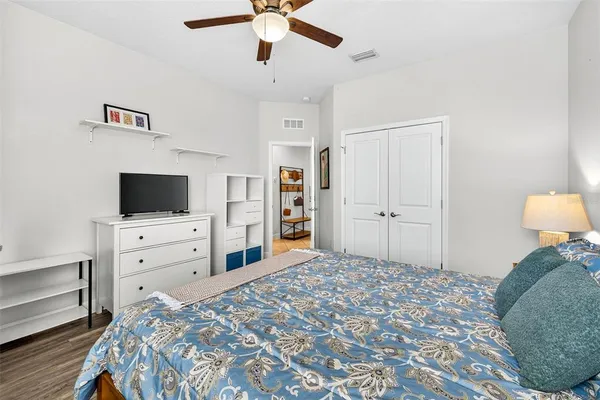 a view of a swimming pool and lake