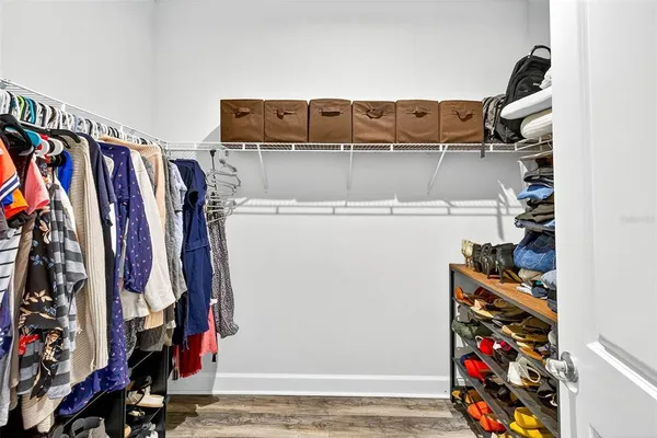 $725,000 | 11761 Lake Lucaya Drive, Riverview, FL 33579