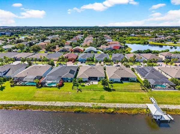 $725,000 | 11761 Lake Lucaya Drive, Riverview, FL 33579