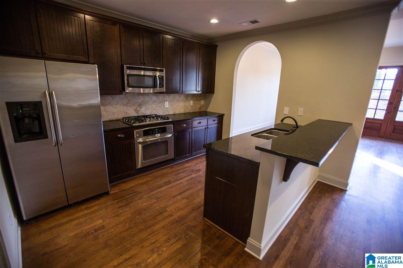 2089 Lancaster Road Homewood, AL 35209 - Photo 3 of 15