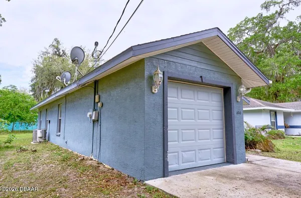 $1,900 | 614 Florence Street, Daytona Beach, FL 32114