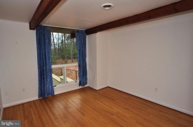 10506 Wickens Road Vienna, VA 22181 - Photo 12 of 13 Upper level bedroom