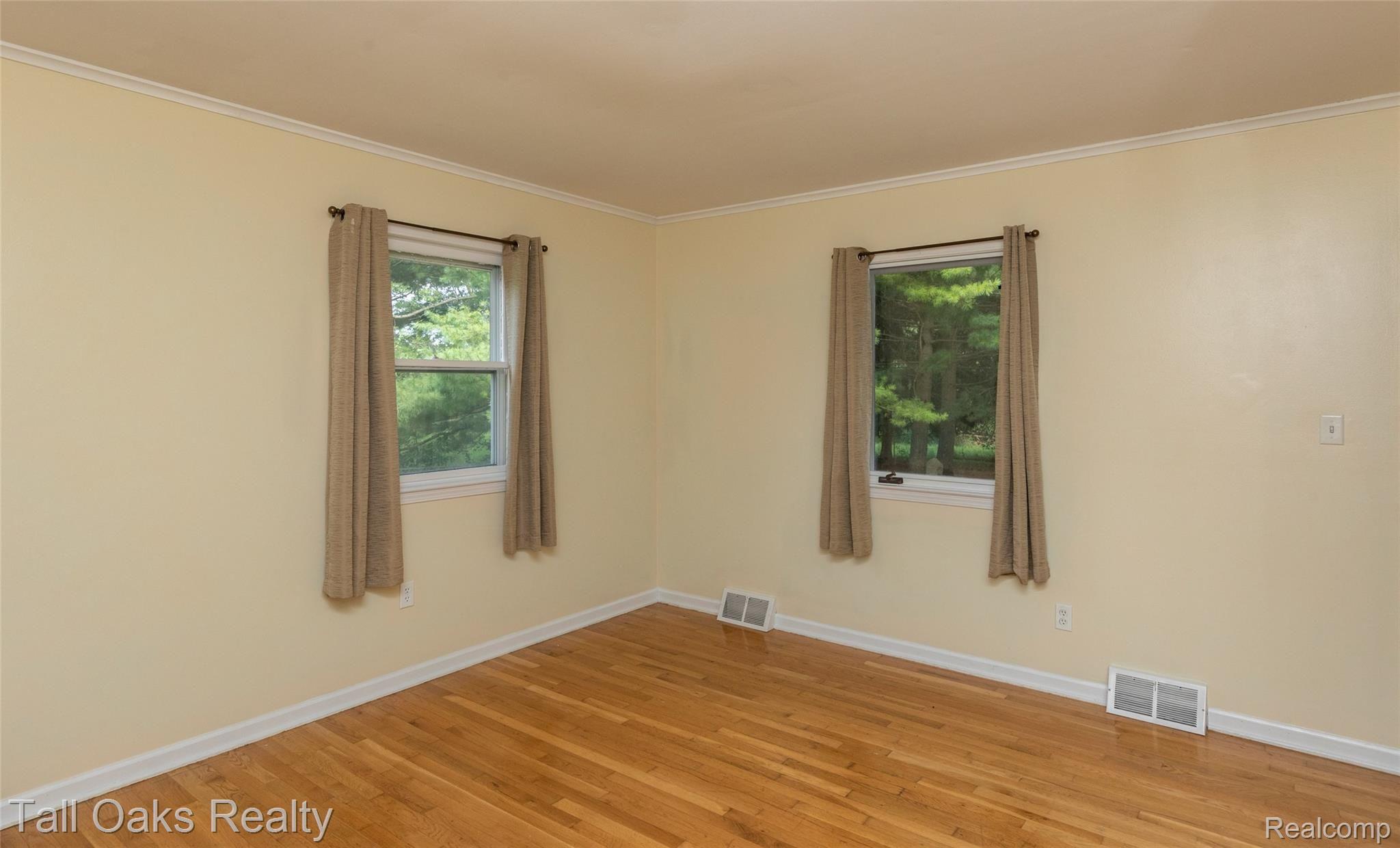 11023 Horton Road Goodrich, MI 48438 - Photo 29 of 44 Master 2 780A5524.JPG