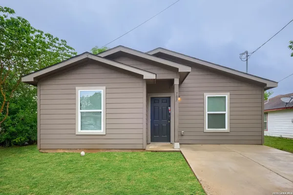 $184,900 | 707 Sewanee Street, San Antonio, TX 78210