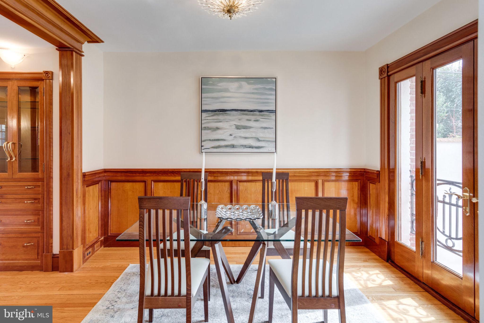 4452 Reservoir Road Northwest Washington, DC 20007 - Photo 9 of 33 Dining Room.