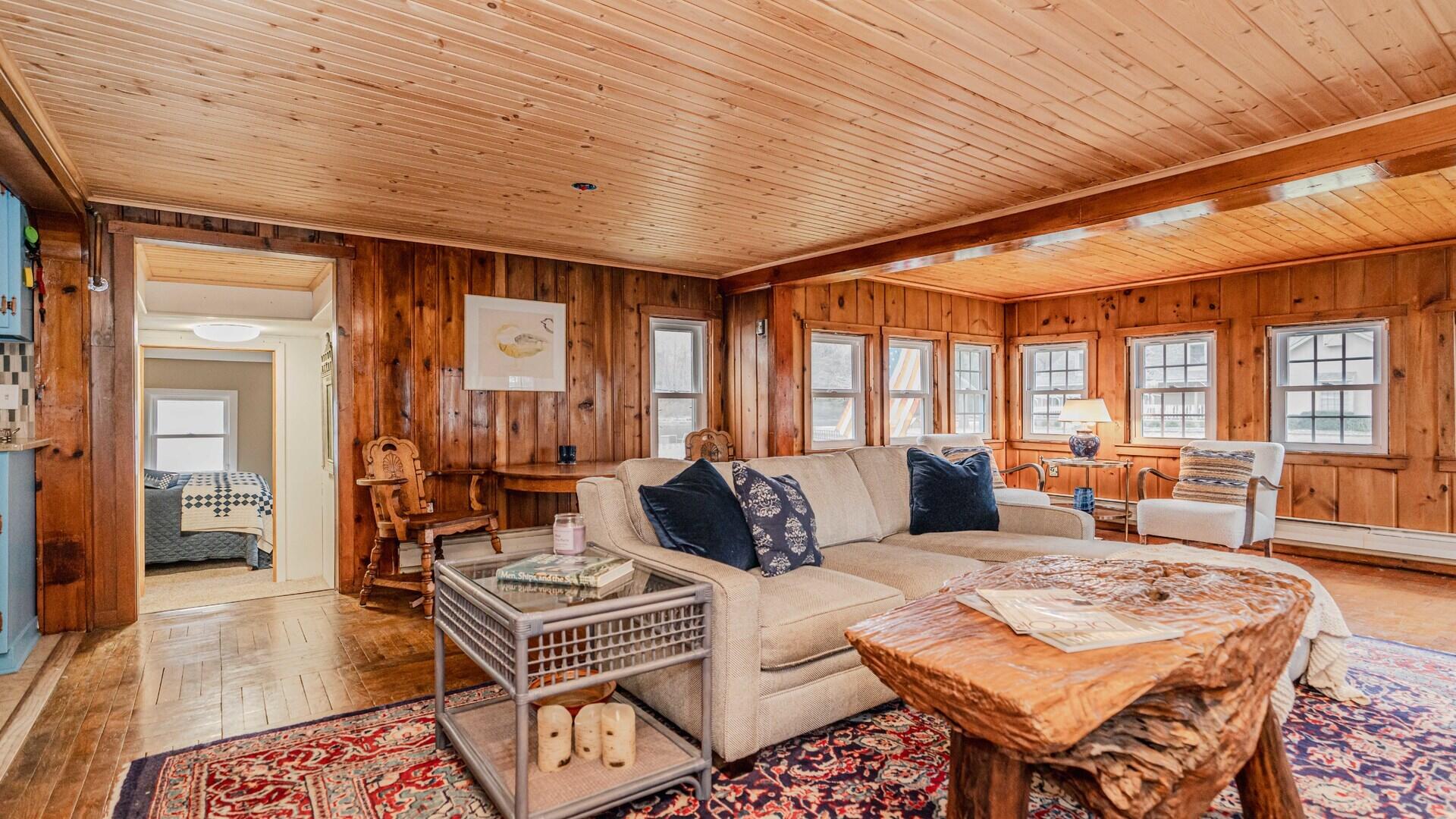 9402 Mcgregor Road Pinckney, MI 48169 - Photo 10 of 41 020_11