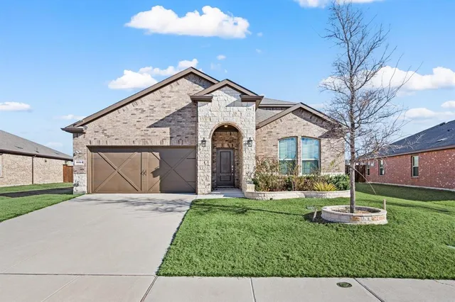 $485,000 | 6313 Tudor Place, Aubrey, TX 76227