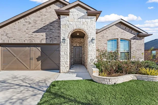 $485,000 | 6313 Tudor Place, Aubrey, TX 76227