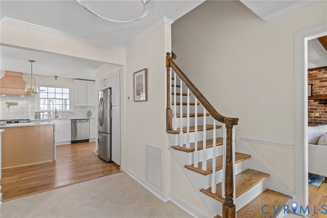 3031 East Brigstock Road Midlothian, VA 23113 - Photo 4 of 50 Gallery Image 4