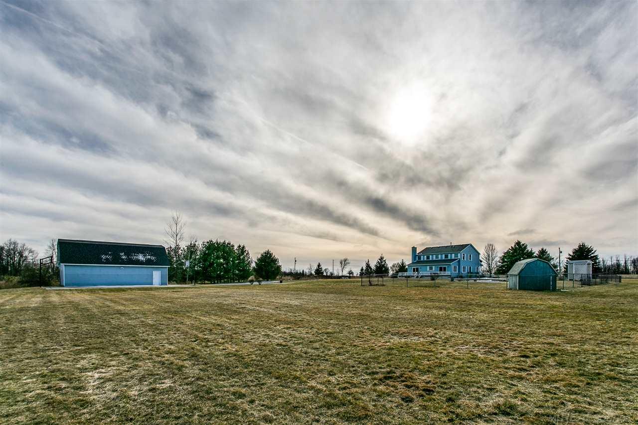 5649 Wildcat Road Croswell, MI 48422 - Photo 4 of 40