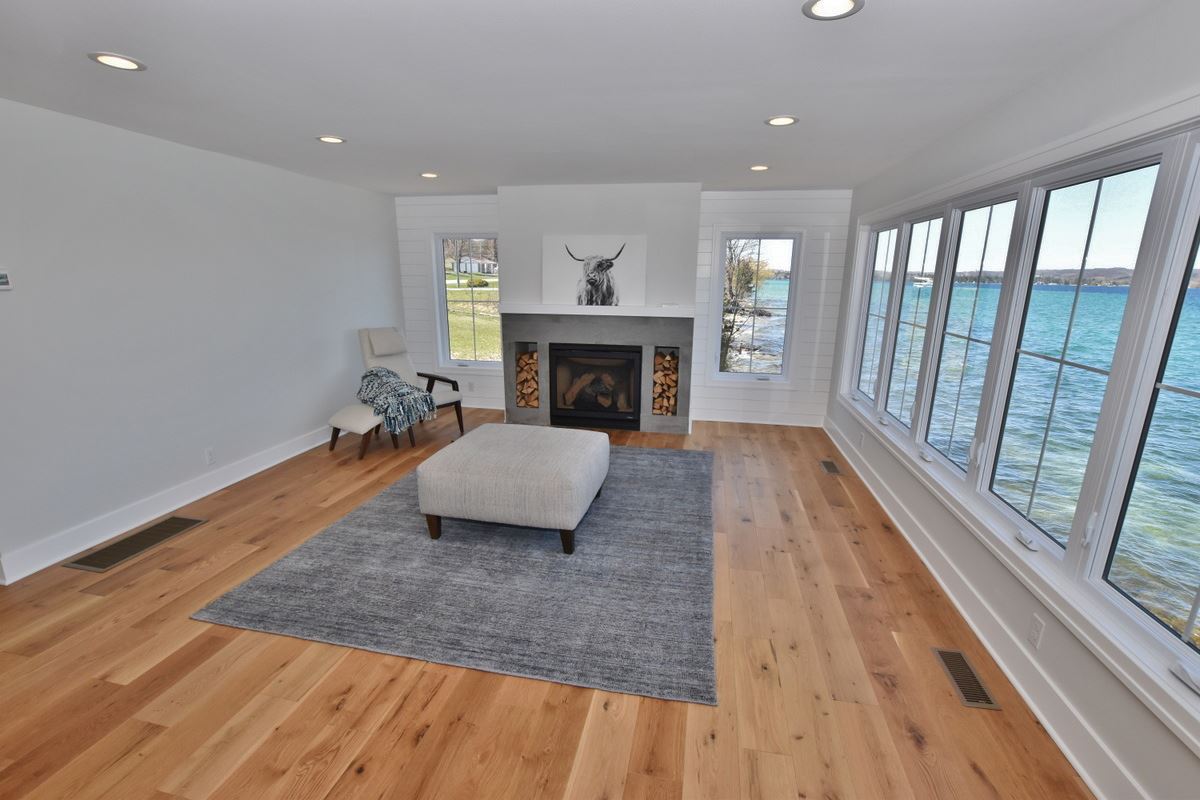 280 South Stony Point Road Suttons Bay, MI 49682 - Photo 23 of 63 1871004-22.JPG