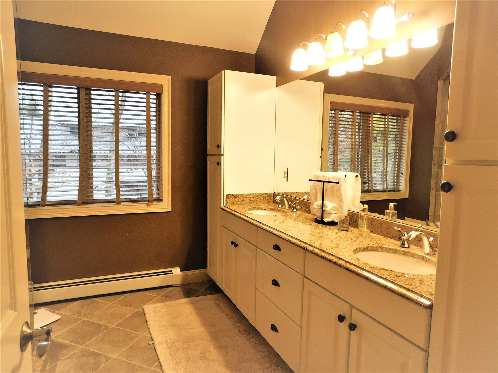 39 Flume Road Lincoln, NH 03251 - Photo 17 of 40 Gallery Image 17