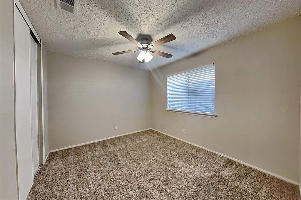 1012 Via Valencia Mesquite, TX 75150 - Photo 13 of 21