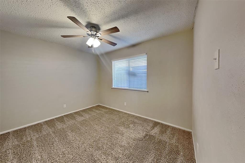 1012 Via Valencia Mesquite, TX 75150 - Photo 14 of 21
