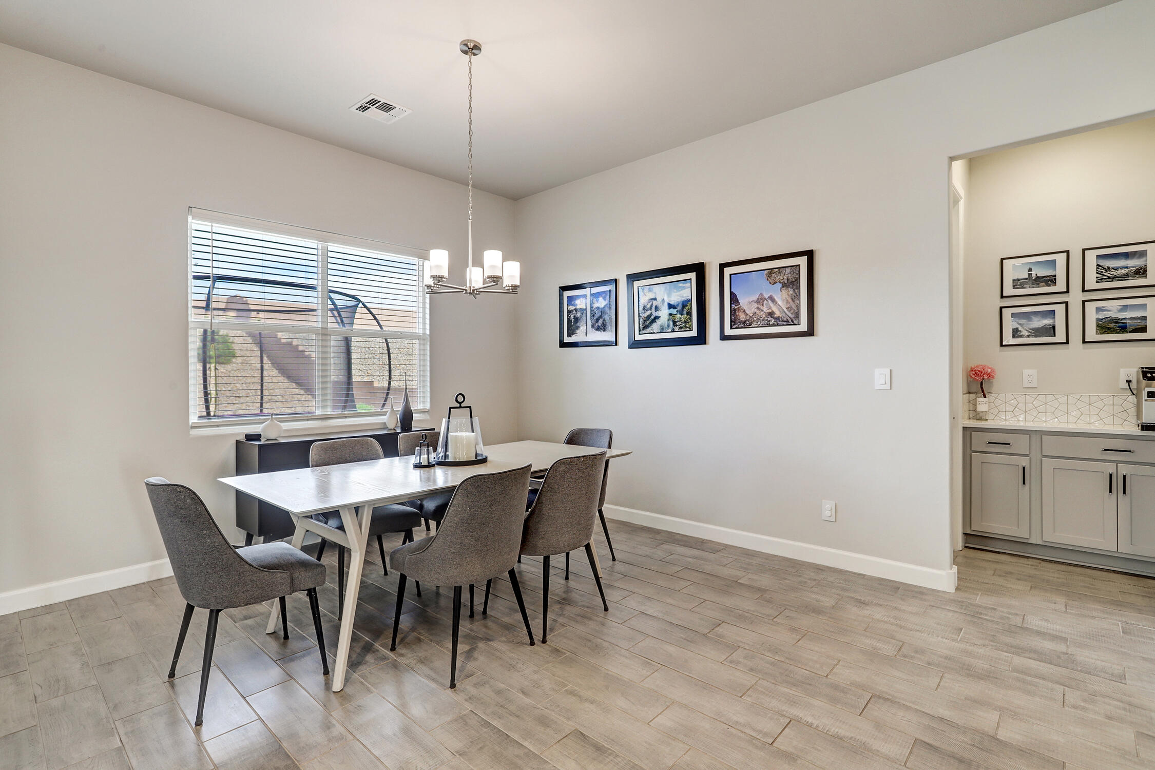 3208 Baxter Street Southeast Rio Rancho, NM 87124 - Photo 9 of 37 Gallery Image 9
