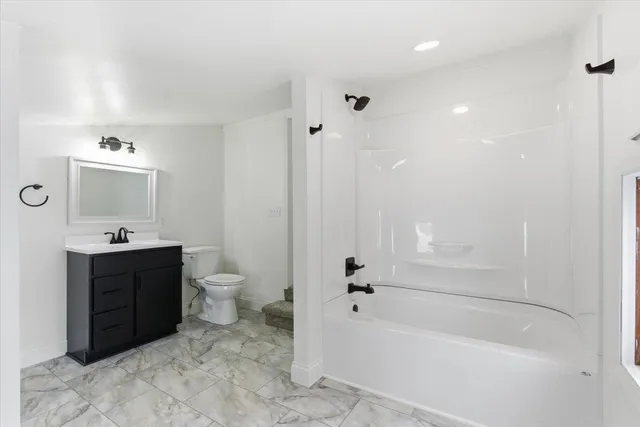 $314,900 | 119 North 2nd Street, Evansville, WI 53536