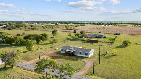 $269,999 | 335 Northwest County Road 2100, Corsicana, TX 75110