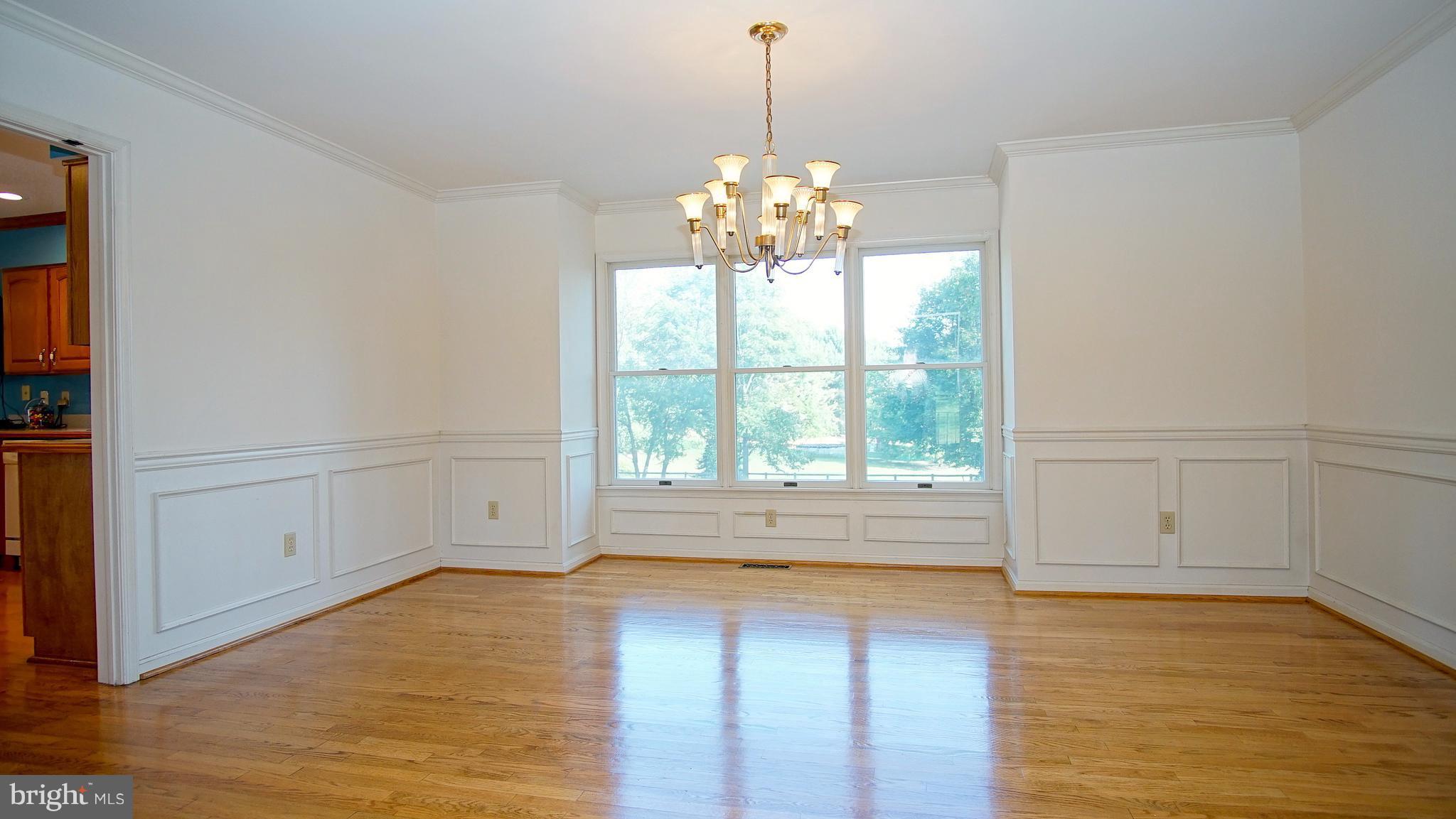 2711 Gillis Road Mount Airy, MD 21771 - Photo 7 of 25 Dining Room