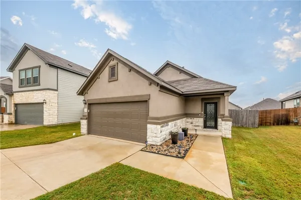 $1,995 | 138 Silktassel Way, Buda, TX 78610