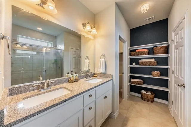 $2,095 | 138 Silktassel Way, Buda, TX 78610