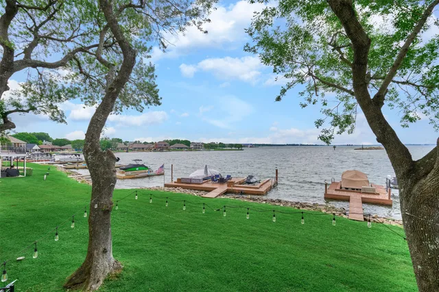 $520,000 | 2012 Lakewood Court, Willis, TX 77318