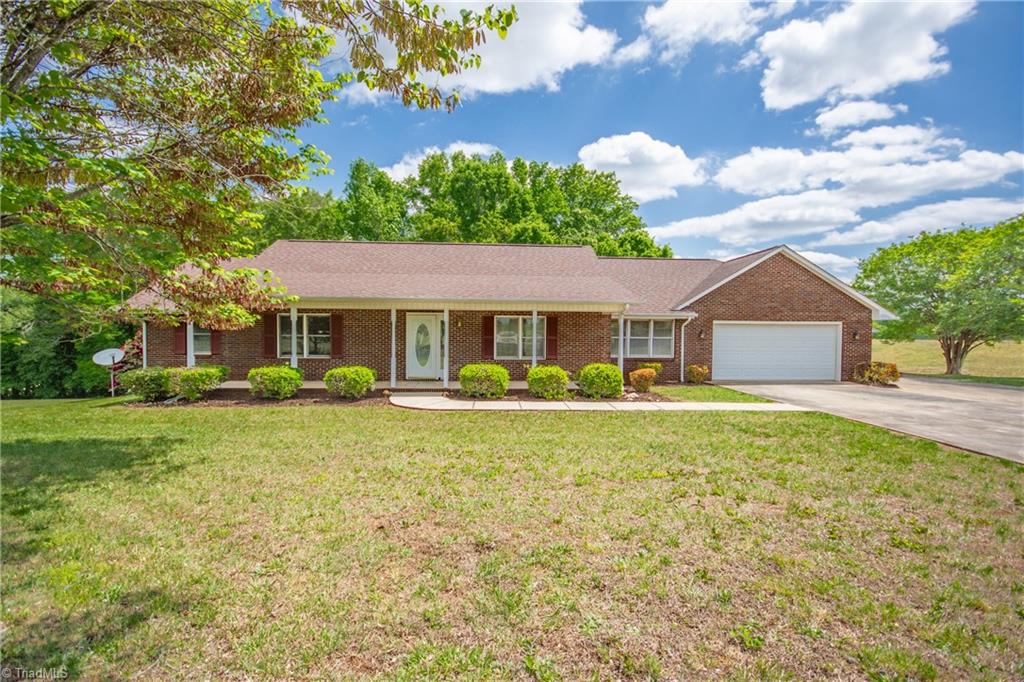 350 Josey Road Statesville, NC 28625 - Photo 2 of 43