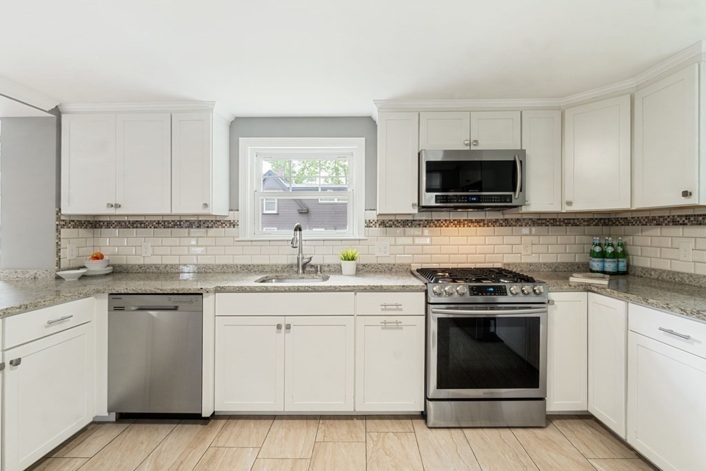 15 Messinger Street Canton, MA 02021 - Photo 8 of 28 Gallery Image 8