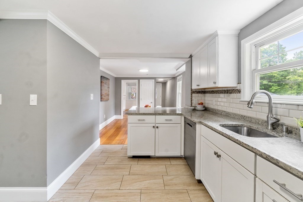 15 Messinger Street Canton, MA 02021 - Photo 9 of 28 Gallery Image 9
