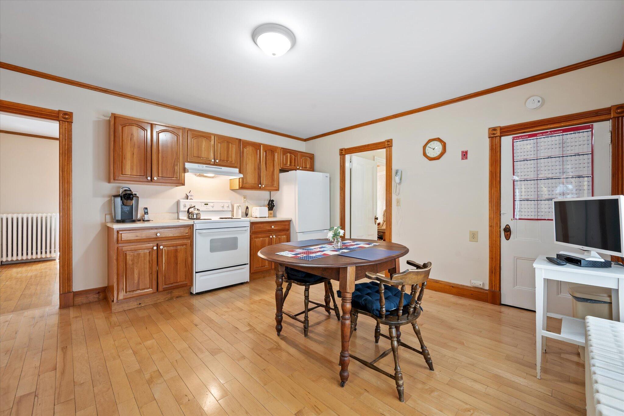 167 Maple Street Bangor, ME 04401 - Photo 15 of 43 Kitchen