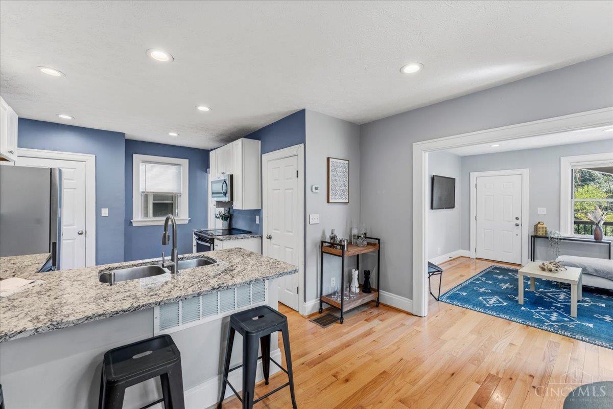 3542 Brotherton Road Cincinnati, OH 45209 - Photo 8 of 33 Gallery Image 8