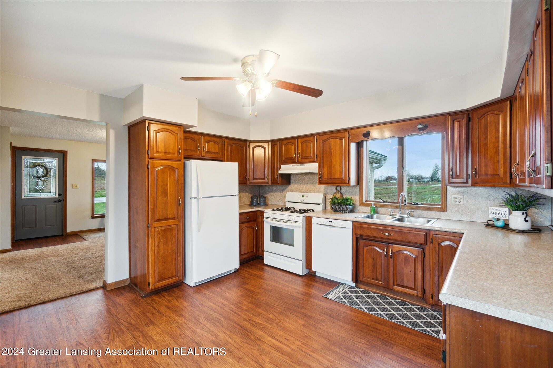 5857 South State Road Ithaca, MI 48847 - Photo 20 of 45 12-5857-State-Rd-Ithaca-MI-48847-WindowS
