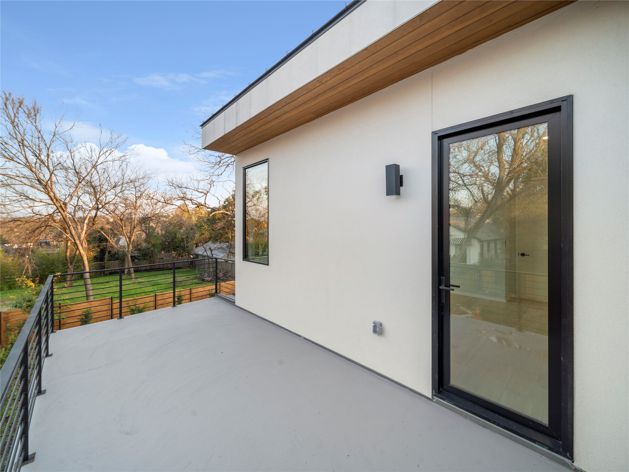2107 Brackenridge Street, Unit B Austin, TX 78704 - Photo 22 of 36 a view of outdoor space with backyard