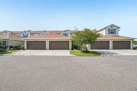 $449,900 | 5282 Neil Drive, St. Petersburg, FL 33714