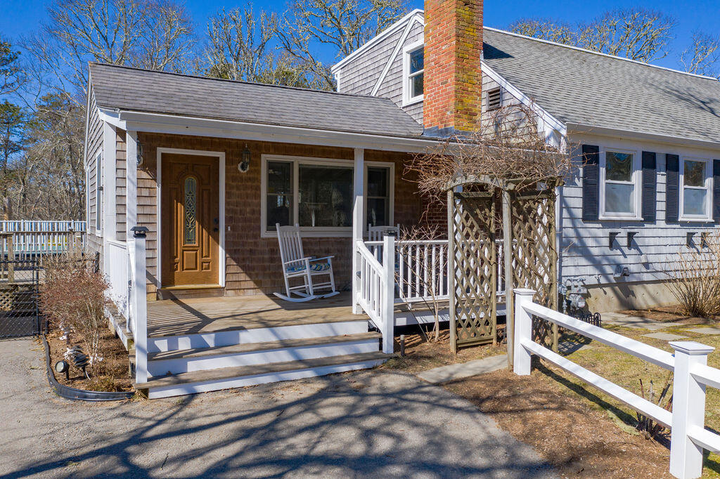 25 West Pond Road Chatham, MA 02633 - Photo 6 of 52 25_west_pond-5