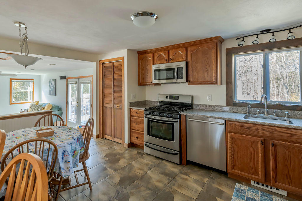 25 West Pond Road Chatham, MA 02633 - Photo 10 of 52 25_westPond-6