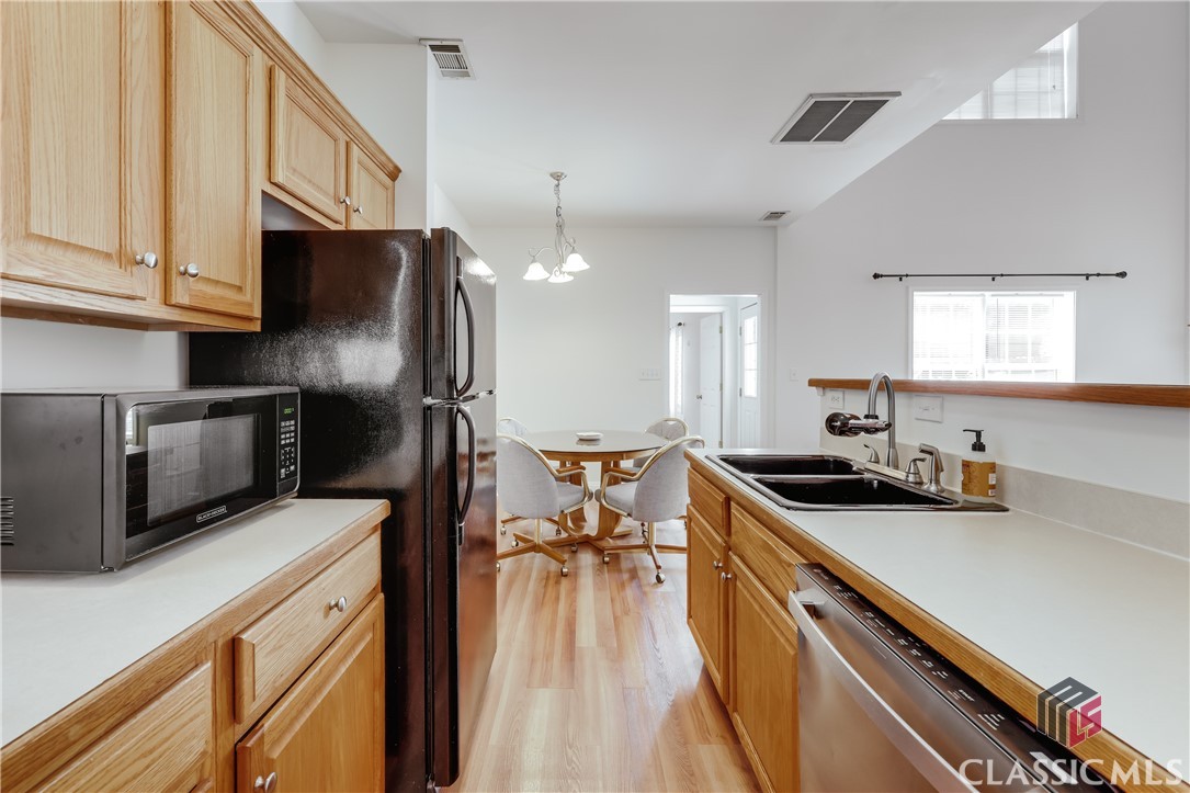 154 Blake Way Athens, GA 30605 - Photo 11 of 34 Gallery Image 11