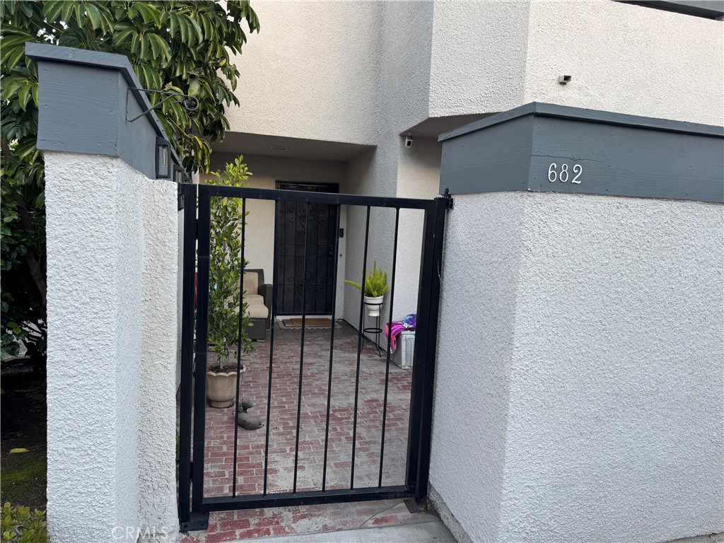 682 East Workman Street Covina, CA 91723 - Photo 3 of 36 a view of balcony