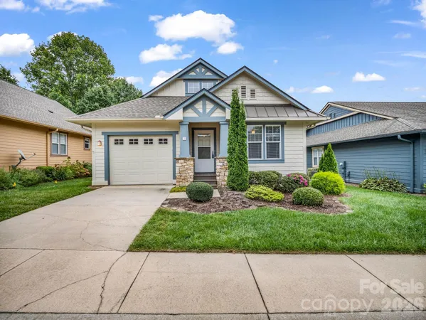$325,000 | 13 Gray Wolf Lane, Hendersonville, NC 28792