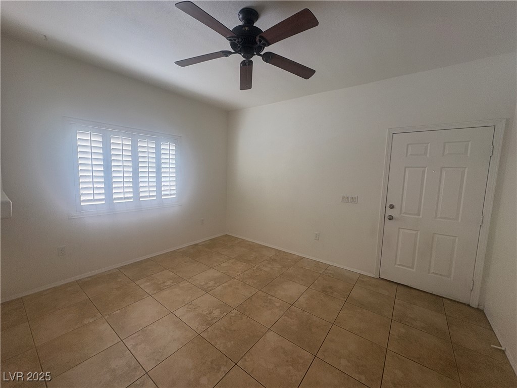 8501 West University Avenue, Unit 2089 Las Vegas, NV 89147 - Photo 2 of 11