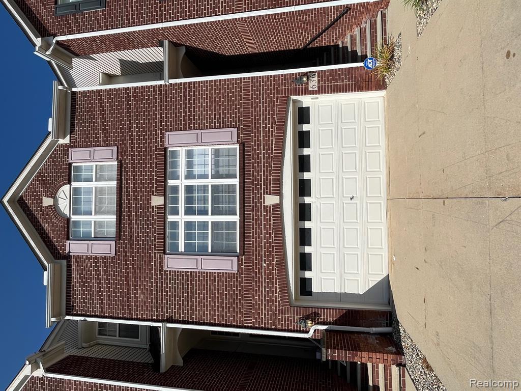 636 Cherry Orchard Road, Unit 152 Canton, MI 48188 - Photo 1 of 21
