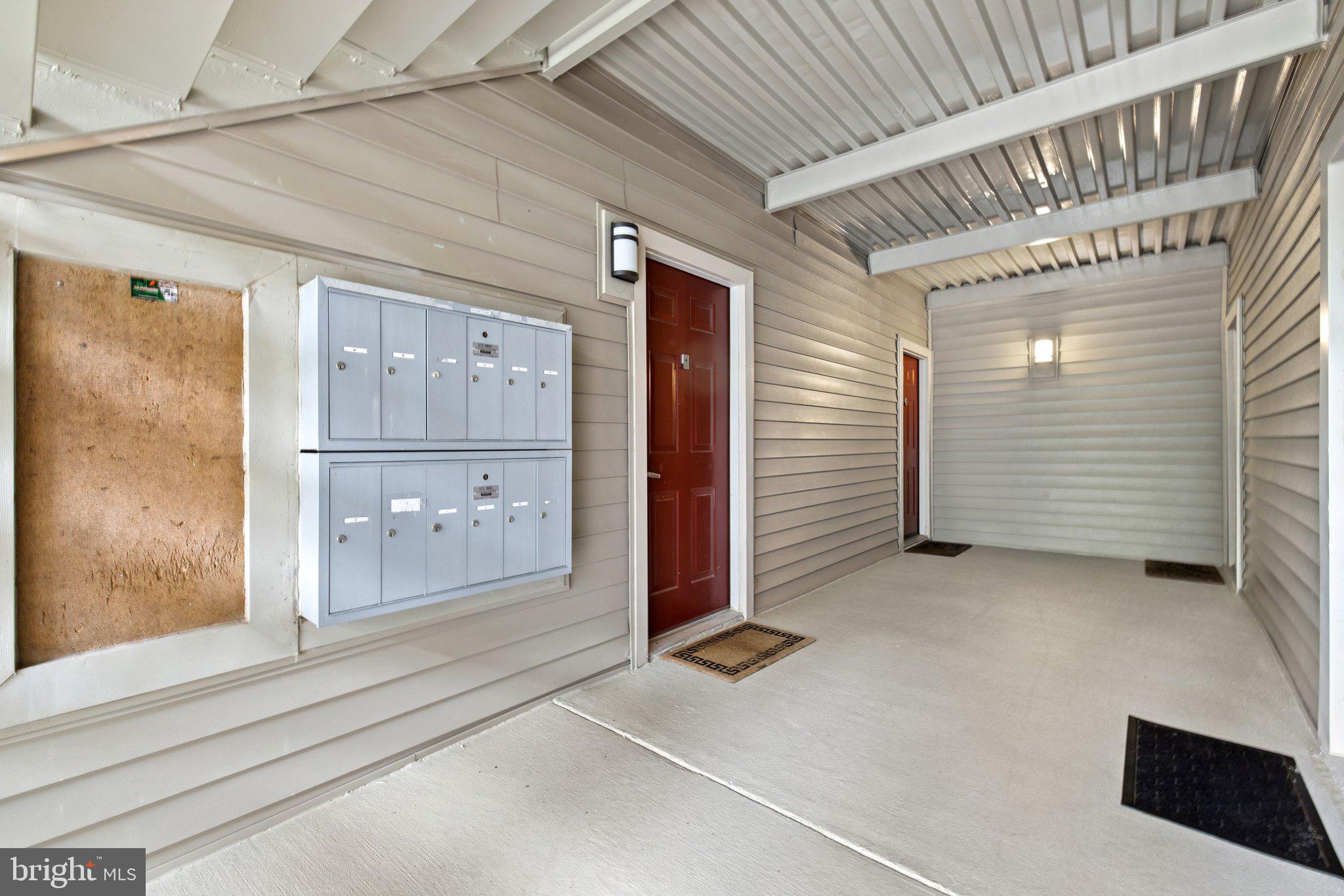 1793 Jonathan Way, Unit 1793D Reston, VA 20190 - Photo 4 of 25 Gallery Image 4