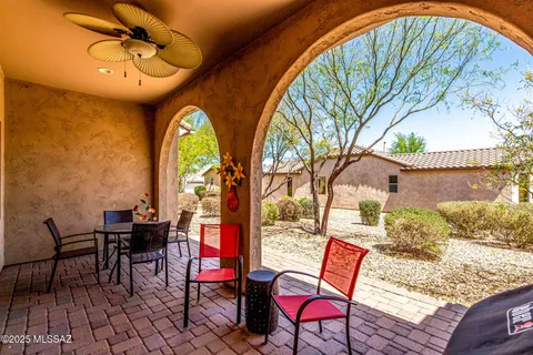 $350,000 | 838 Broken Hills Drive, Green Valley, AZ 85614
