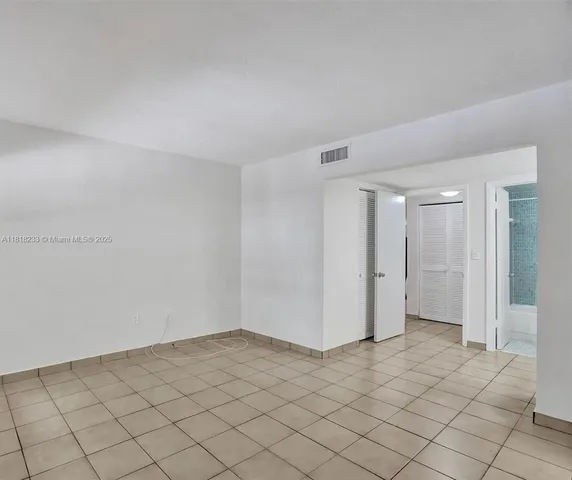 $370,000 | 1205 Mariposa Avenue, Unit 333, Coral Gables, FL 33146