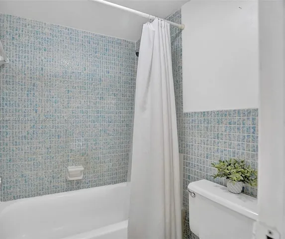 $370,000 | 1205 Mariposa Avenue, Unit 333, Coral Gables, FL 33146