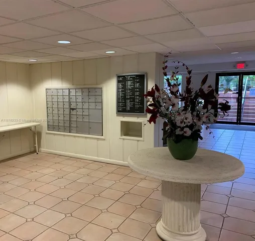 $370,000 | 1205 Mariposa Avenue, Unit 333, Coral Gables, FL 33146